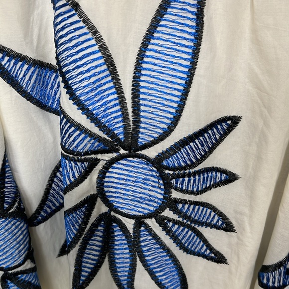 *SOLD* Ciebon Vienna Embroidered Dress - Picture 7 of 10